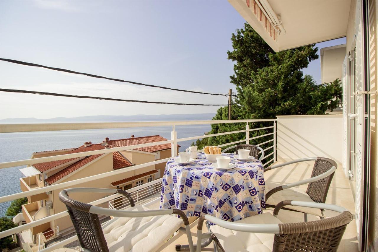 Apartament Mirela *